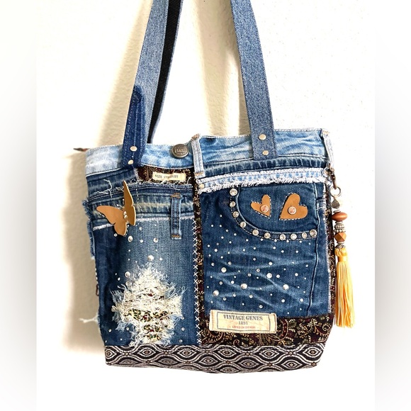 Denim patchwork shoulder bag upcycled jeans boho bag - Picture 6 of 15